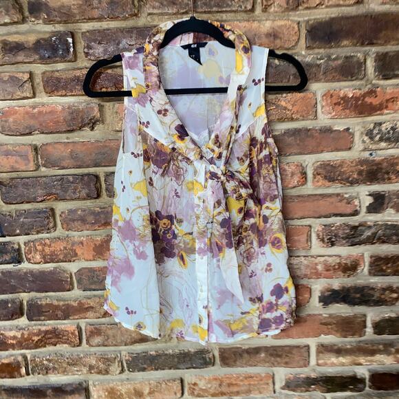 H&M Floral Sleeveless Tie Neck Button Down Shirt Women's Size 2 - Picture 1 of 6
